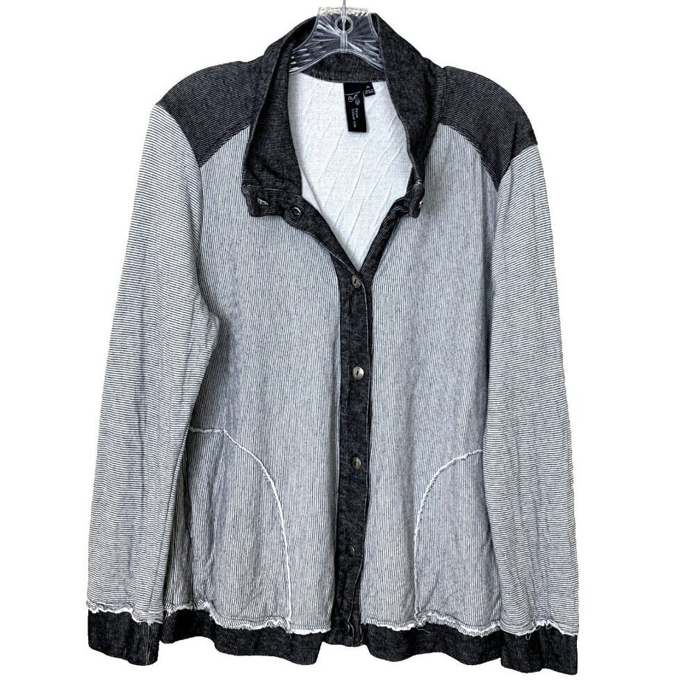 Focus Casual Life Womens M‎ Jacket Cardigan Knit Gray Boho Button Pockets